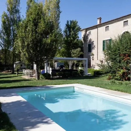 Apartment Signorile Con Piscina