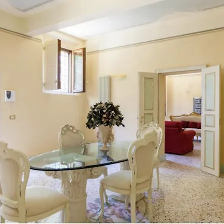 Apartment Signorile Con Piscina *