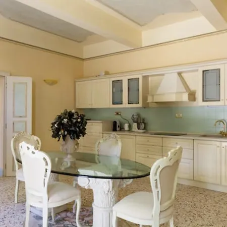 Signorile Con Piscina Apartamento